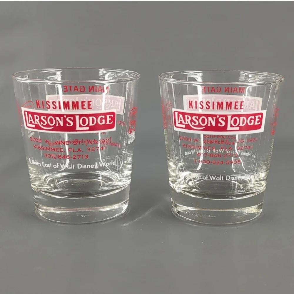 Vintage Larsons Lodge Kissimmee Florida Souvenir Glasses Set of 2 Disney World